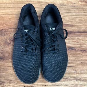 NoBull black & olive trainers men’s 10.5/ women’s 12